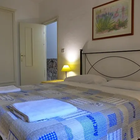 Casa Vista Mare Vakantiehuis Bosa